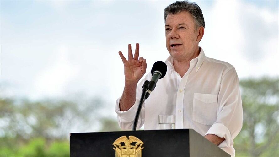 El gobierno anterior pavimentó 8 km de vías en el Chocó: Santos. Foto: Colprensa