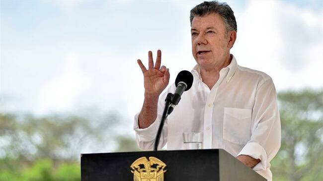 El gobierno anterior pavimentó 8 km de vías en el Chocó: Santos. Foto: Colprensa