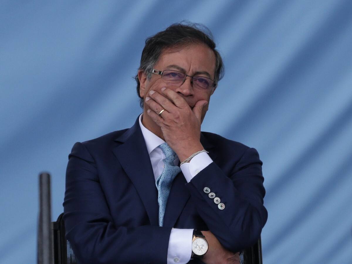 Oposición critica a Petro por dejar plantados a asistentes de diálogo vinculante