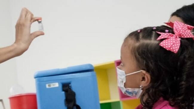 Autoridades de salud reiteran el llamado a los habitantes de Alcalá, Ansermanuevo, El Águila, El Cairo, Obando y Toro, para que acudan a los puestos de vacunación con los niños.