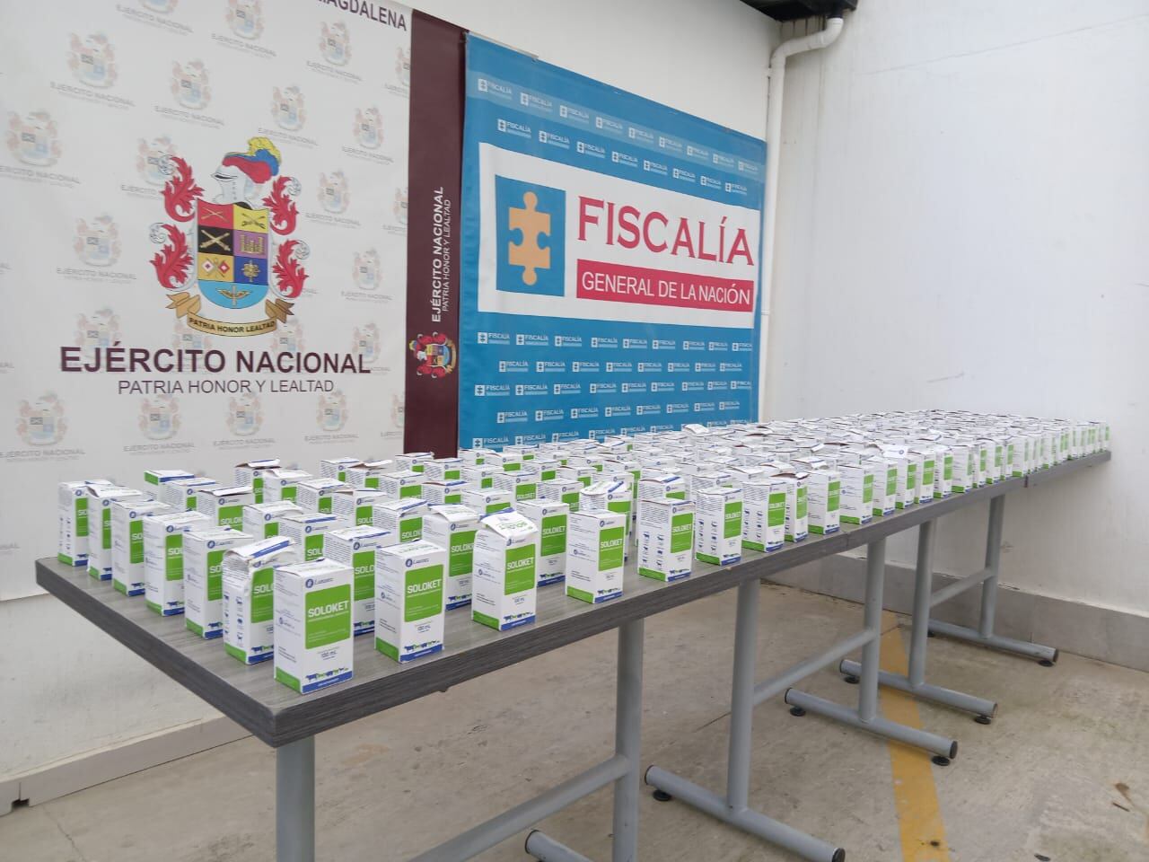 Según las investigaciones, la ketamina estaría siendo traída desde países como Perú y Ecuador y es ingresada ilegalmente a Colombia en diferentes modalidades por traficantes que al ponerla en el mercado logran ganancias millonarias.