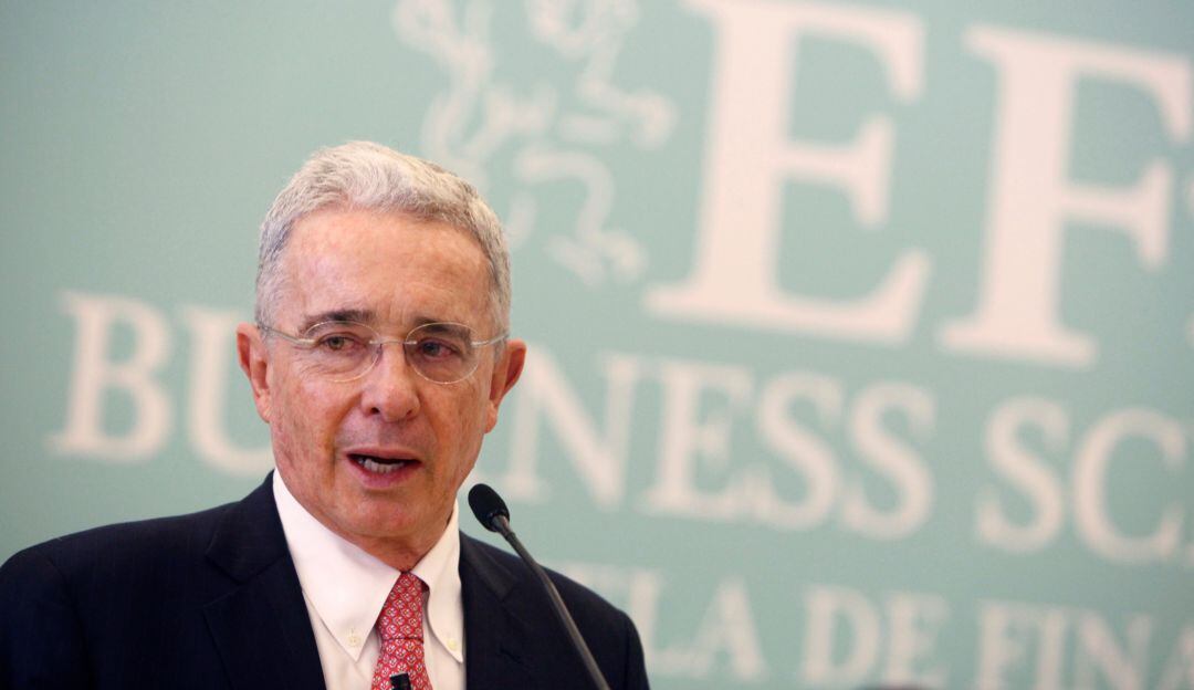 Álvaro Uribe Vélez, expresidente y senador