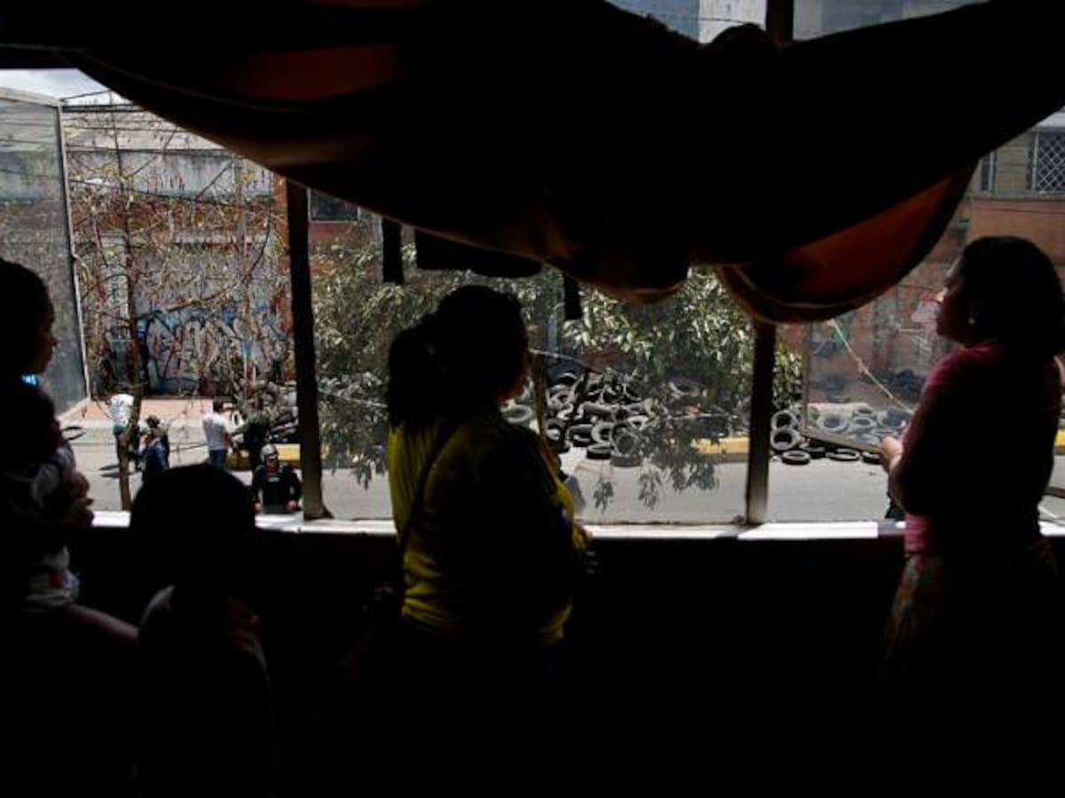 Acnur denuncia 6.000 desplazados y 7.000 atrapados en combates en Chocó