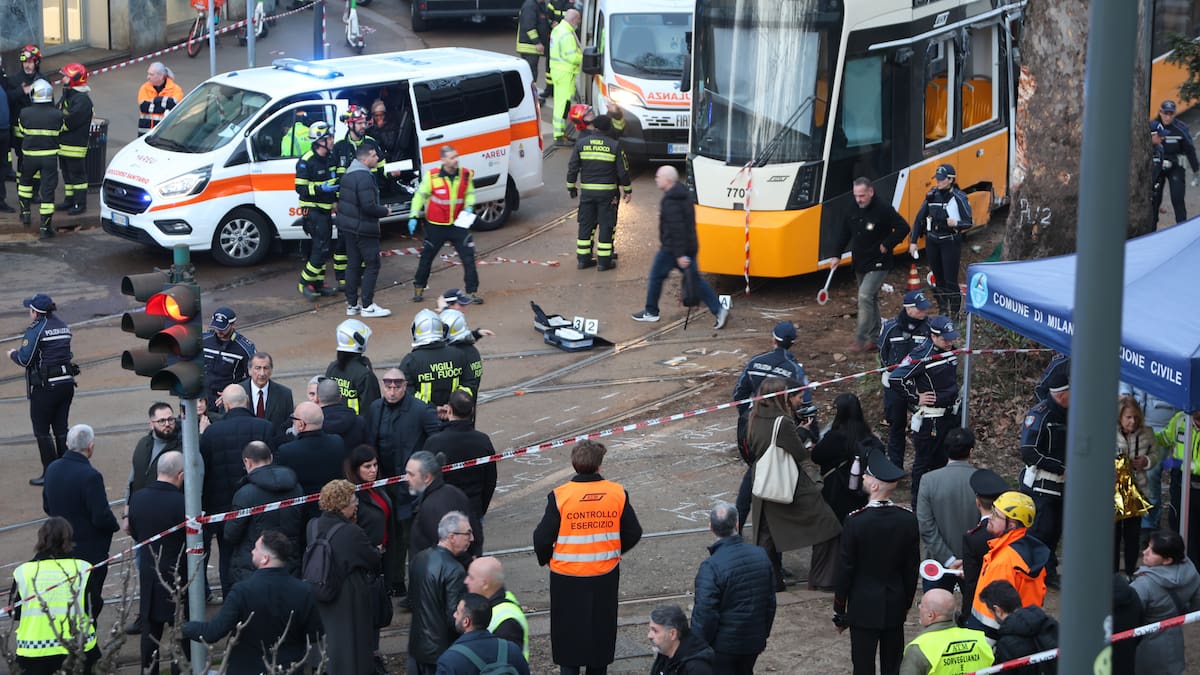 Milán: descarrilamiento de tranvía deja dos muertos y 48 heridos , ¿qué pasó?