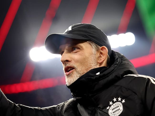 Munich (Germany), 17/12/2023.- (FILE) - Bayern Munich&#039;s head coach Thomas Tuchel gestures before the German Bundesliga soccer match between FC Bayern Munich and VfB Stuttgart in Munich, Germany, 17 December 2023 (re-issued 21 February 2024). Bayern Munich announced on 21 February 2024 that the club and coach will part ways at the end of the current season. (Alemania) EFE/EPA/ANNA SZILAGYI CONDITIONS - ATTENTION: The DFL regulations prohibit any use of photographs as image sequences and/or quasi-video.