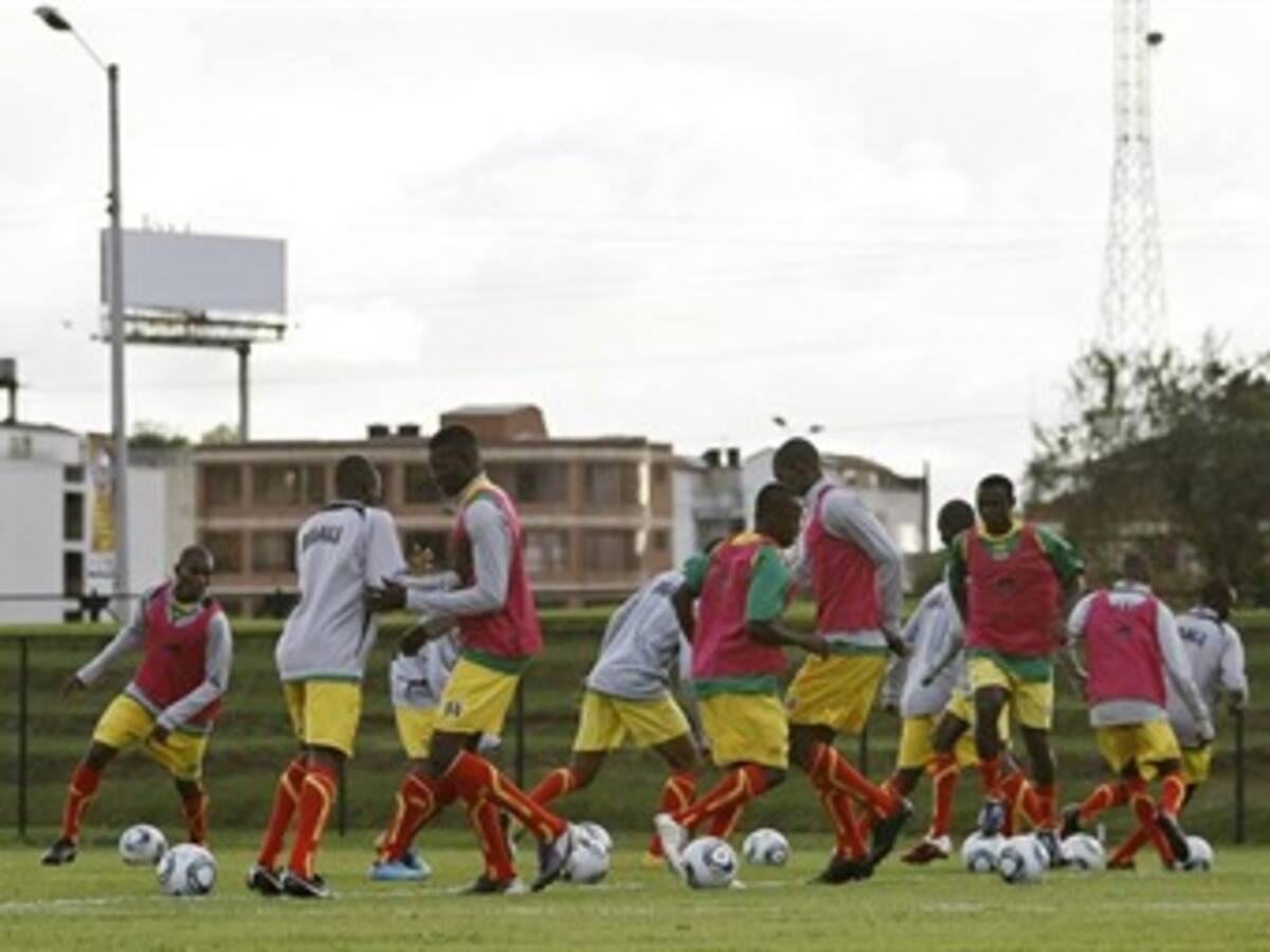 Policía refuerza seguridad en las ocho sedes del Mundial Sub 20 de fútbol