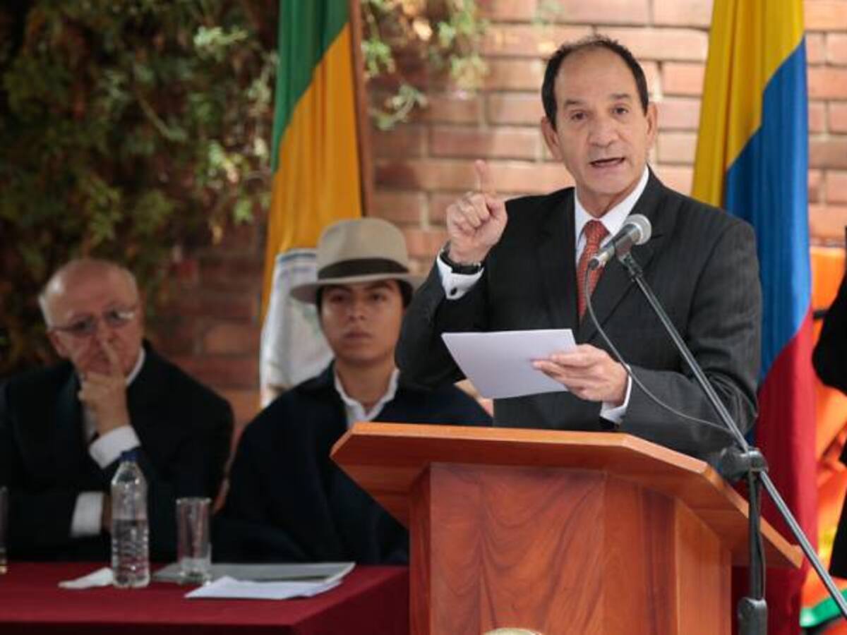 El que no diga la verdad, se va para la cárcel: Juan Carlos Henao