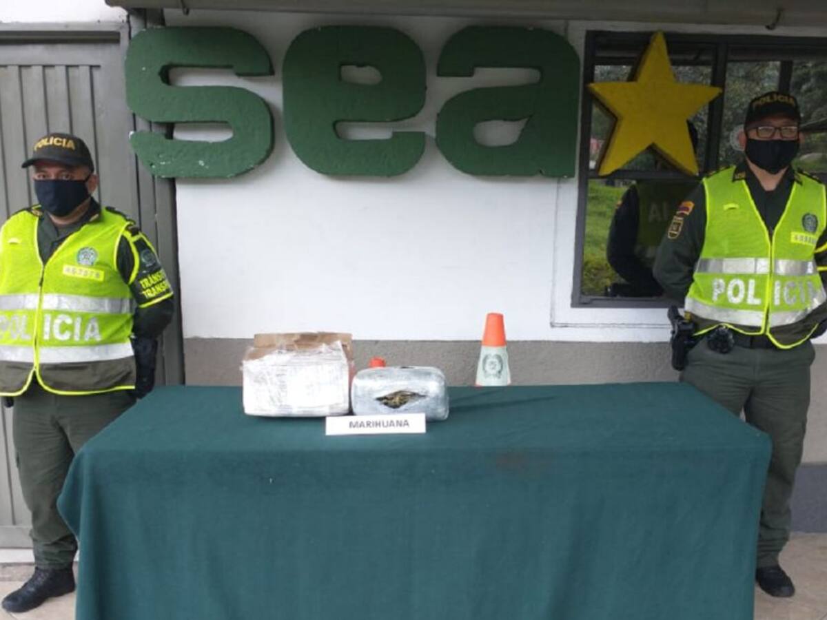 En Sabinas fue incautada marihuana camuflada en un camión de envíos