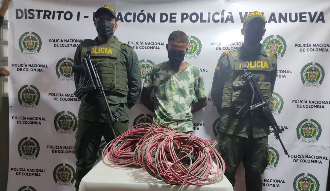 Según la Policía, los detenidos habrían hurtado 300 metros de línea eléctrica en el municipio de Villanueva