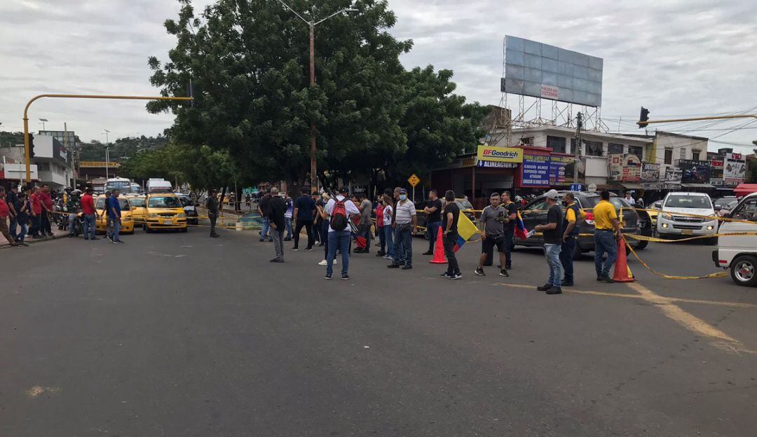 Comerciantes de La Merced protestaron por cierre de la vía