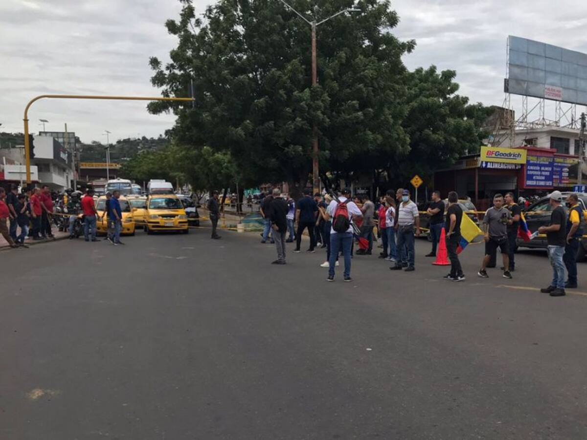 Comerciantes de La Merced protestaron por cierre de la vía