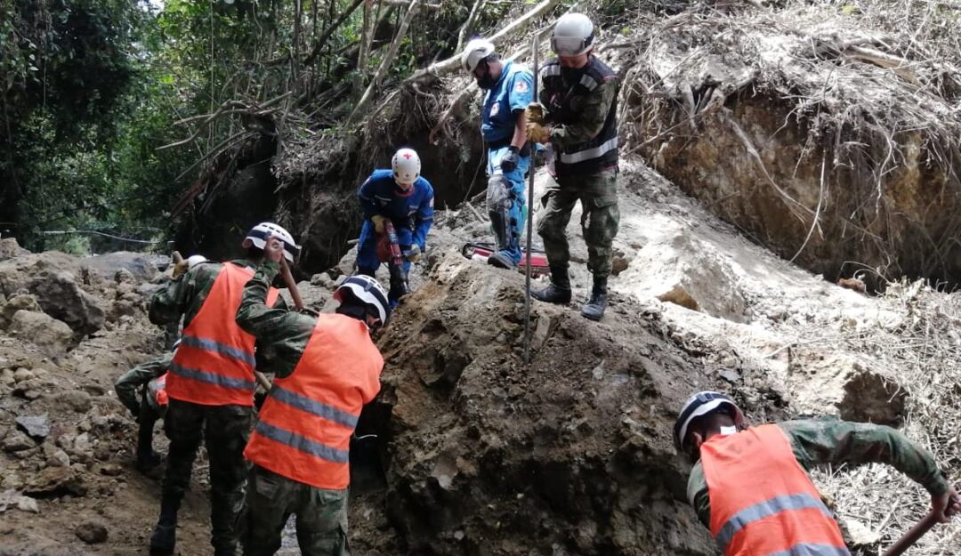 Labores de mitigación del riesgo vereda Ramos y Astilleros