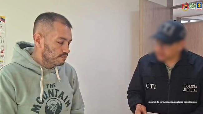 Entre los involucrados hay oficiales, suboficiales y uniformados en retiro. Fueron imputadospor delitos como peculado por apropiación y falsedad ideológica en documento público. Foto: Fiscalía.