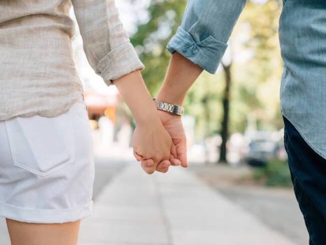 Extraño caso de enamoramiento entre madre e hijo que desean casarse