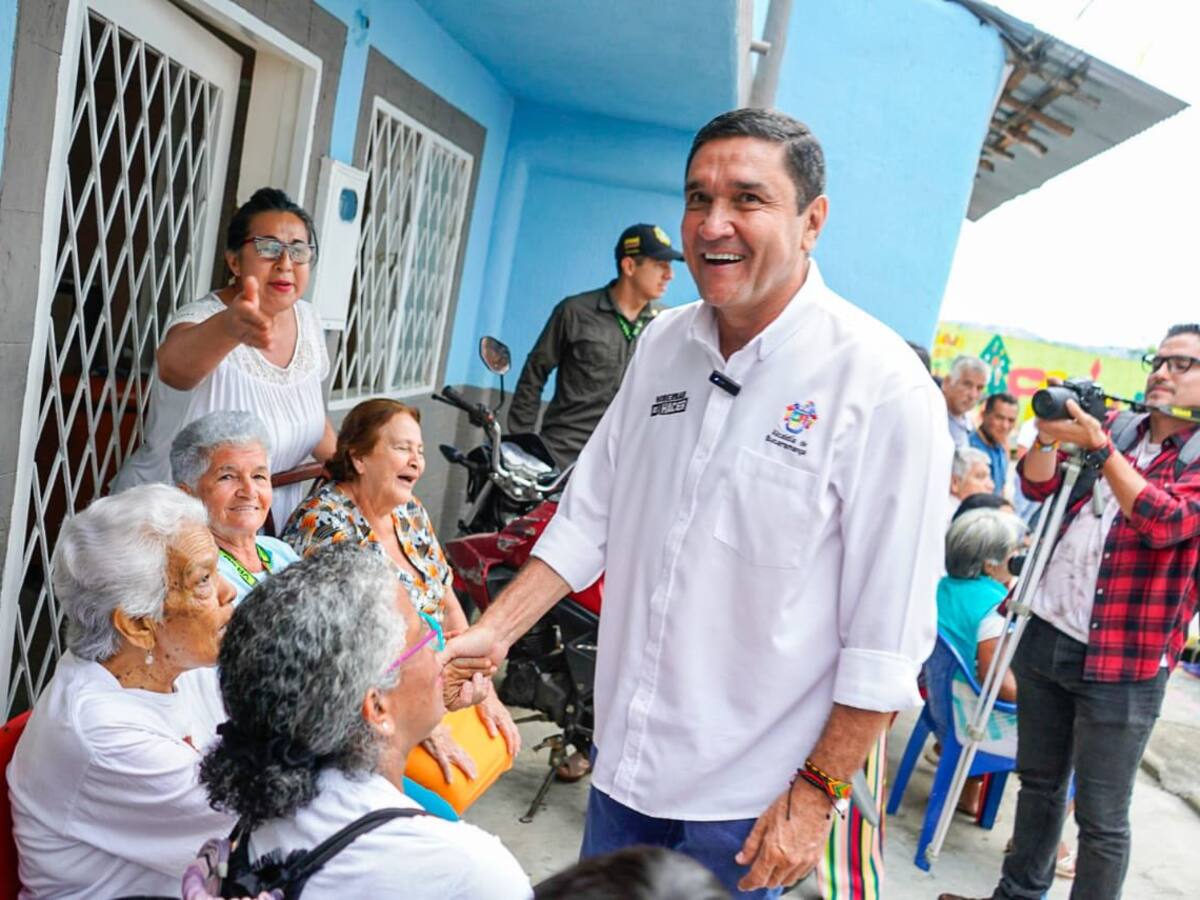 “Hay intereses políticos”: Alcalde Cárdenas sobre polémica de contratos