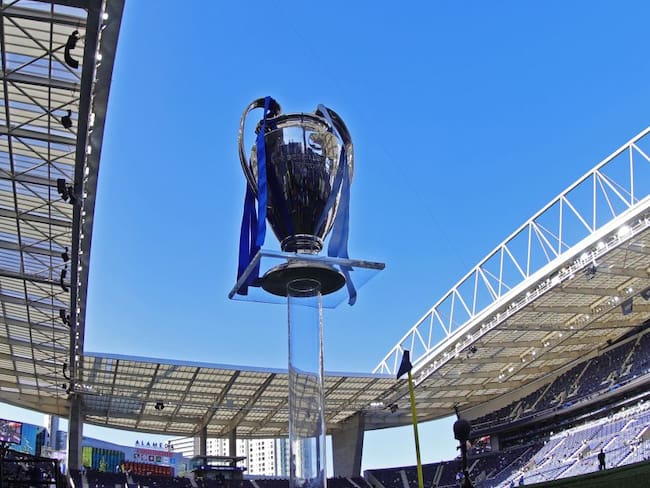 Champions League, trofeo. 