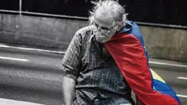 Afectados se declaran los adultos mayores en Venezuela.