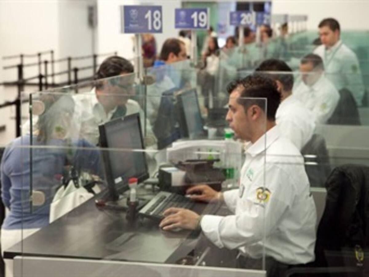 Migración Colombia se alista para atender flujo de viajeros en temporada