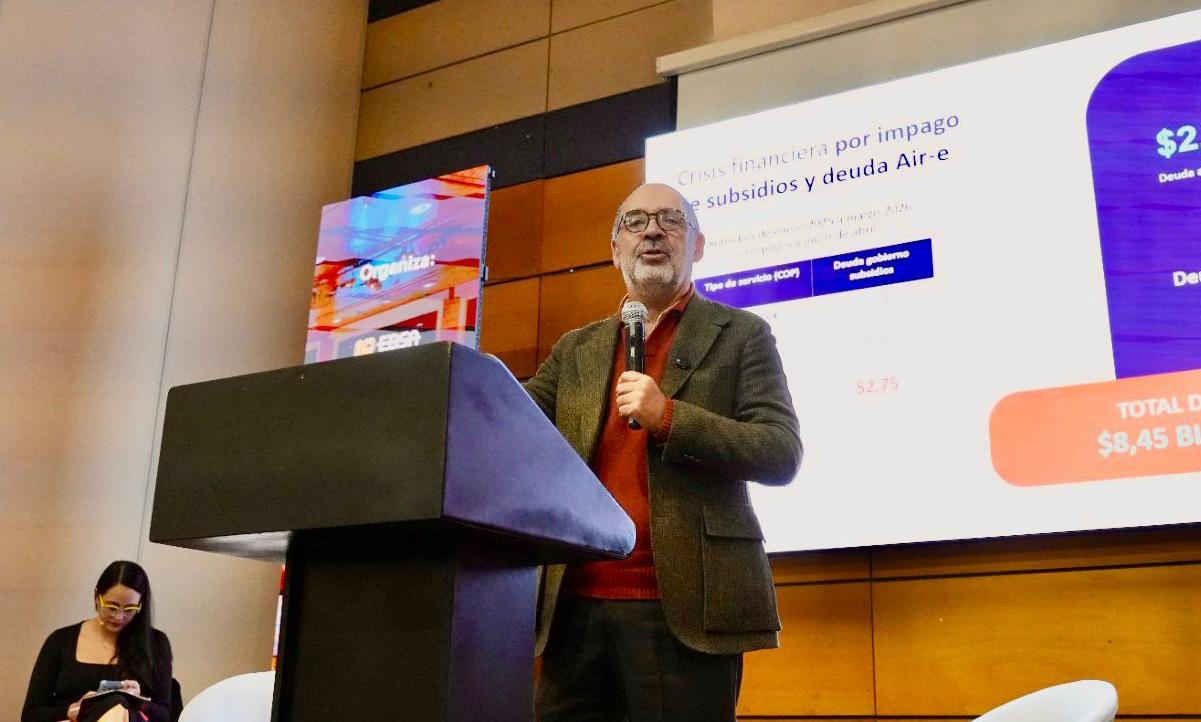 El presidente de Andesco, Camilo Sánchez Ortega, hizo parte del Primer Foro de Servicios Públicos realizado en Tunja, Boyacá / Foto: Caracol Radio