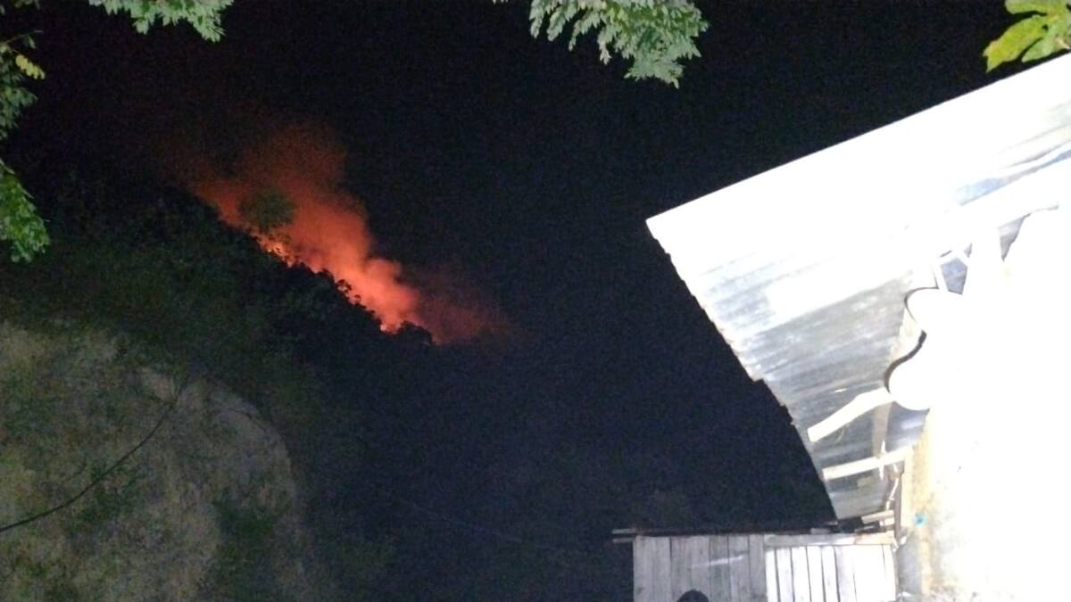 Incontrolable incendio en El Playón
