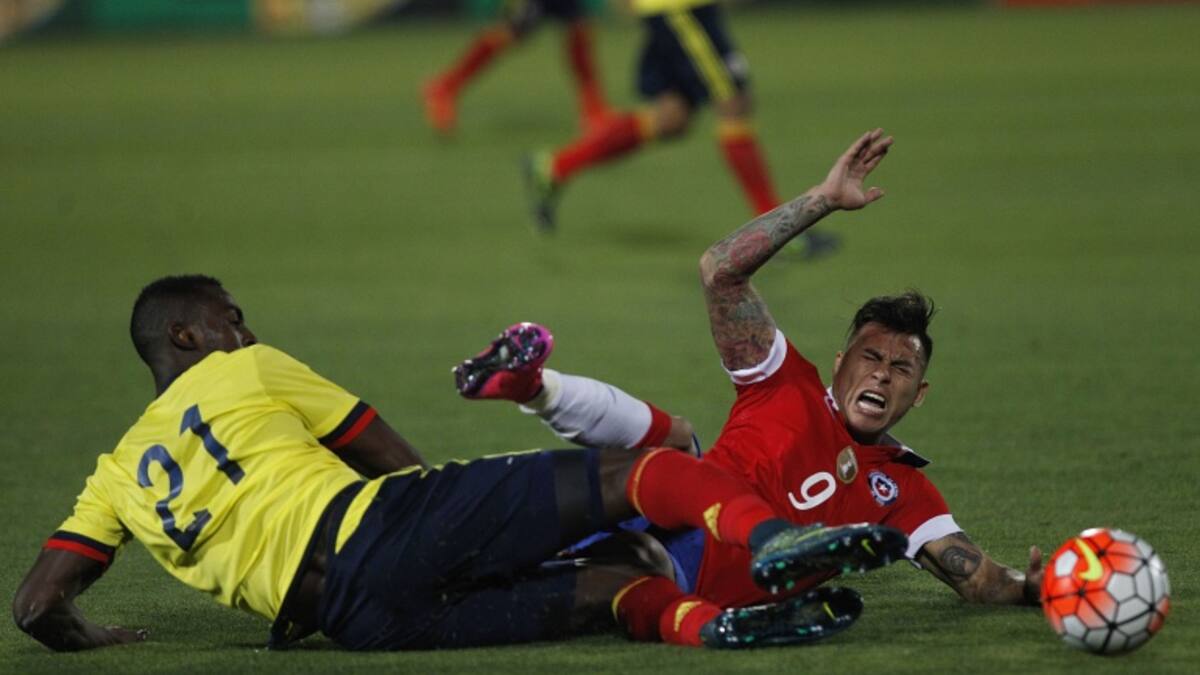 Jackson Martínez sufre esguince en el tobillo izquierdo