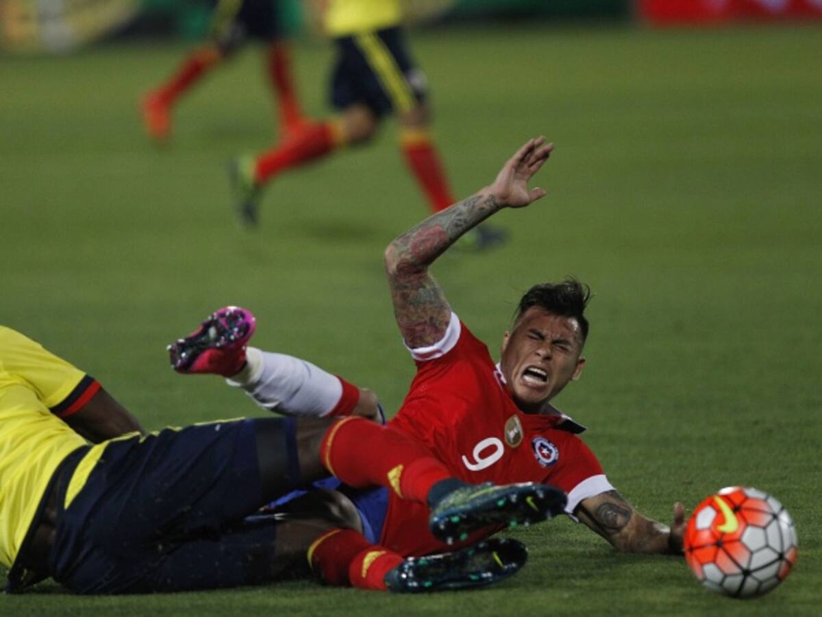 Jackson Martínez sufre esguince en el tobillo izquierdo