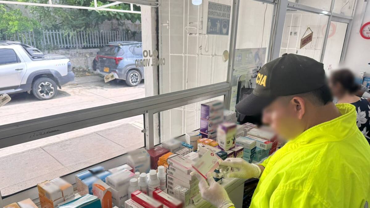 Dos capturadas por presunta comercialización de medicamentos ilegales en Cartagena