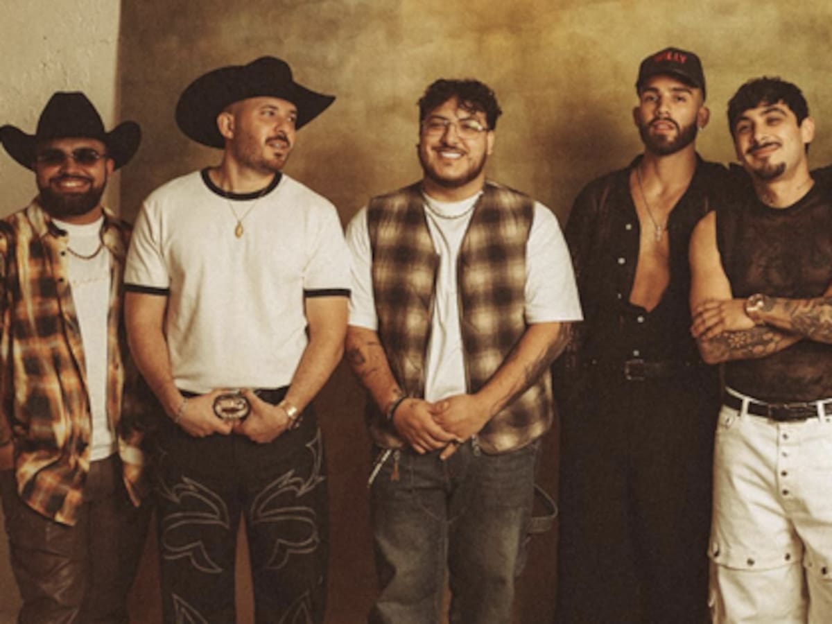 Grupo Frontera y Manuel Turizo arrasan con “La del Proceso”, un himno que domina redes y plataformas