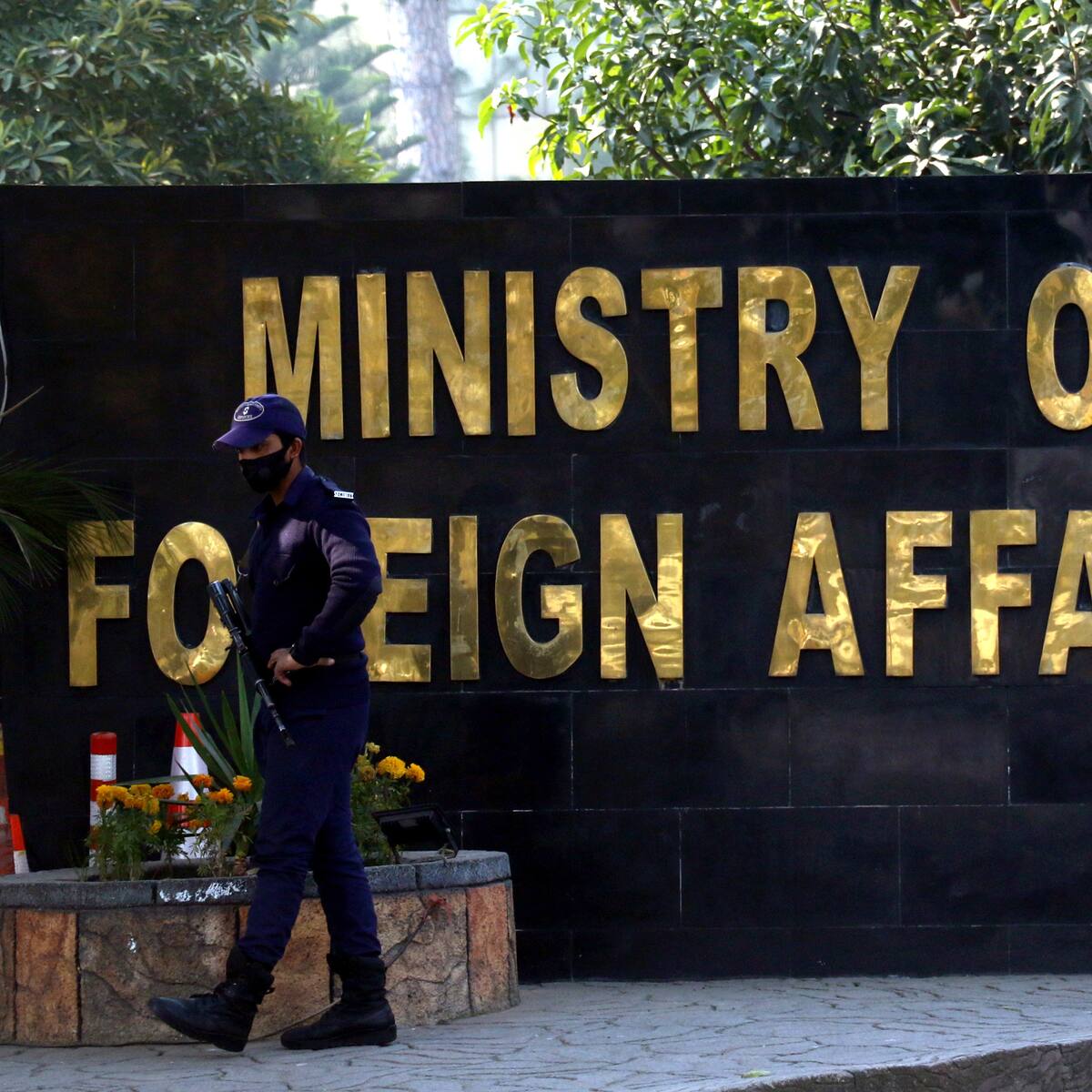 Irán y Pakistán retoman normalidad diplomática tras bombardeos mutuos