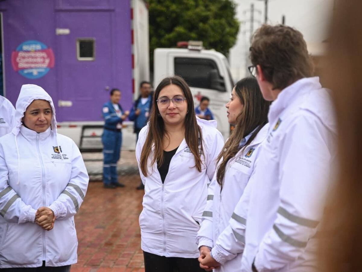 Ponen en funcionamiento una nueva Unidad Móvil de Derechos Humanos en Bogotá