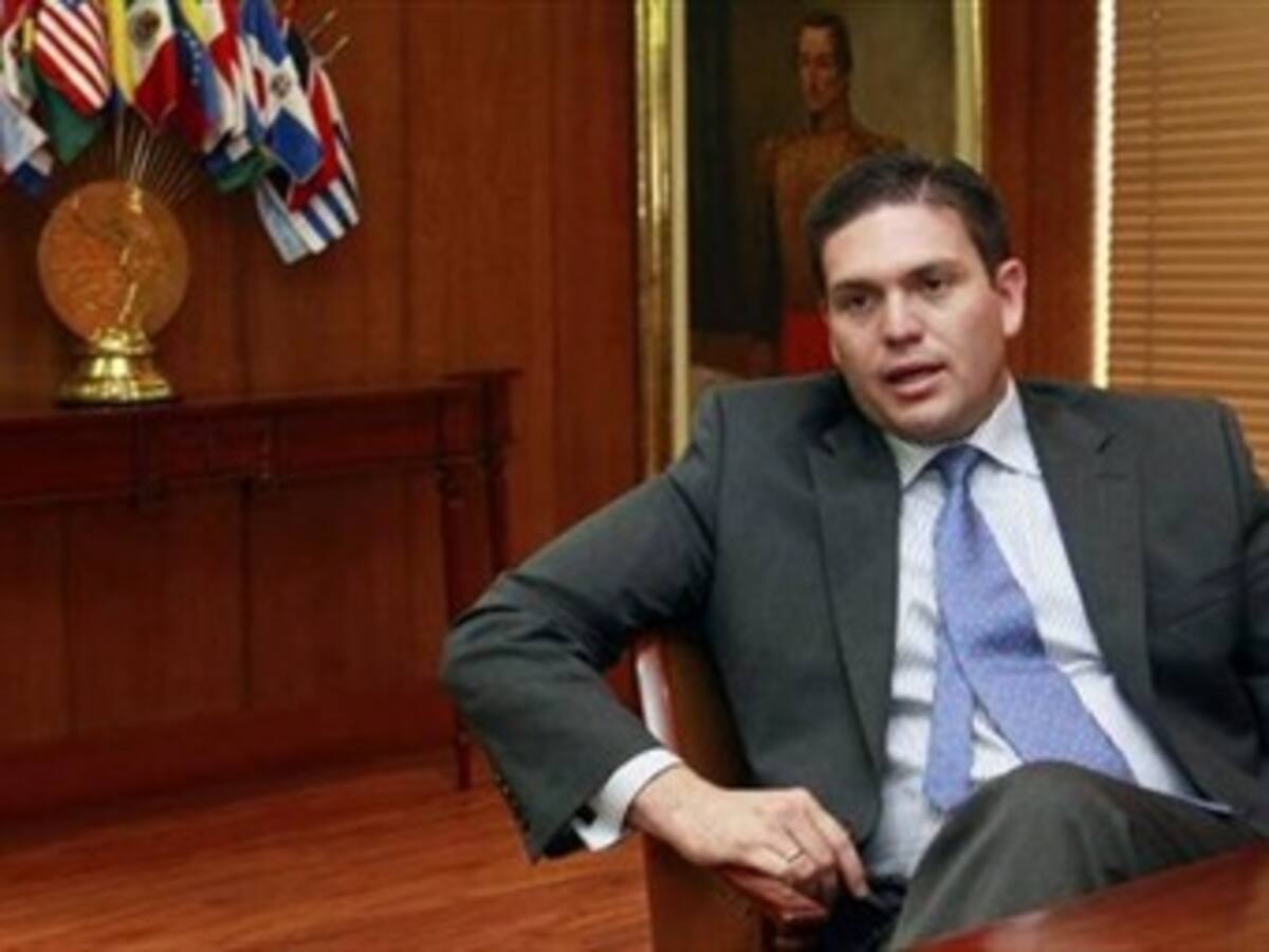 Polémica por respuesta de Mindefensa en el Congreso