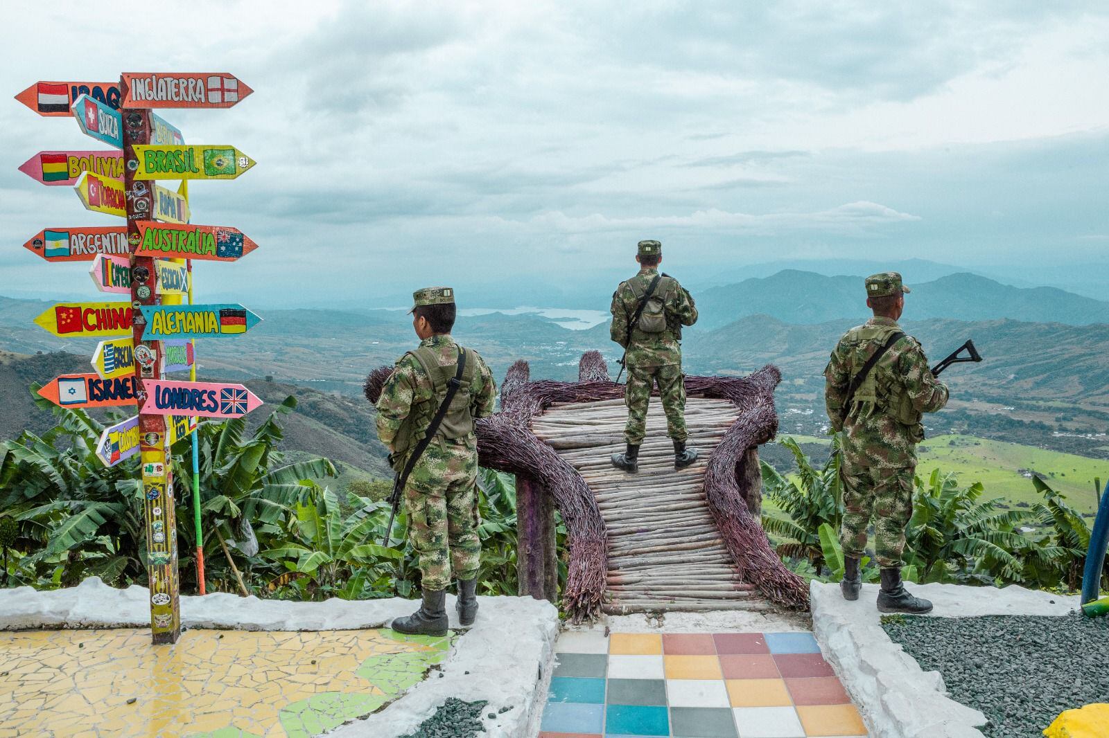 La presencia y accionar de los hombres y mujeres de la Novena Brigada del Ejército Nacional, brindarán confianza y tranquilidad a huilenses y turistas.