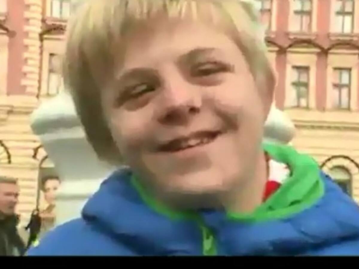 Humildad: El gesto de Modric a un joven con síndrome de down