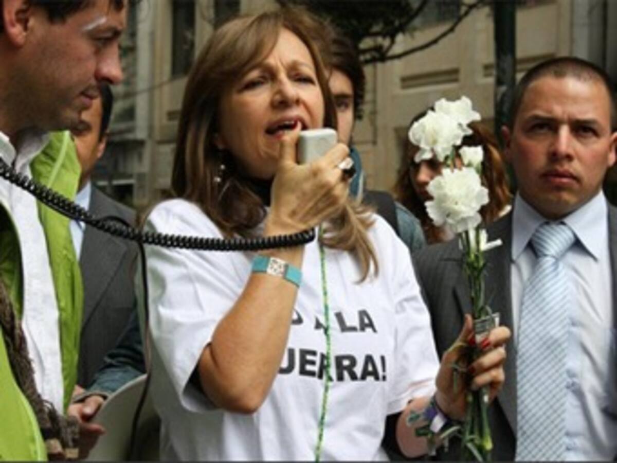 Comisión de paz del Congreso dice que ahora se debe trabajar por la liberación de los civiles secuestrados