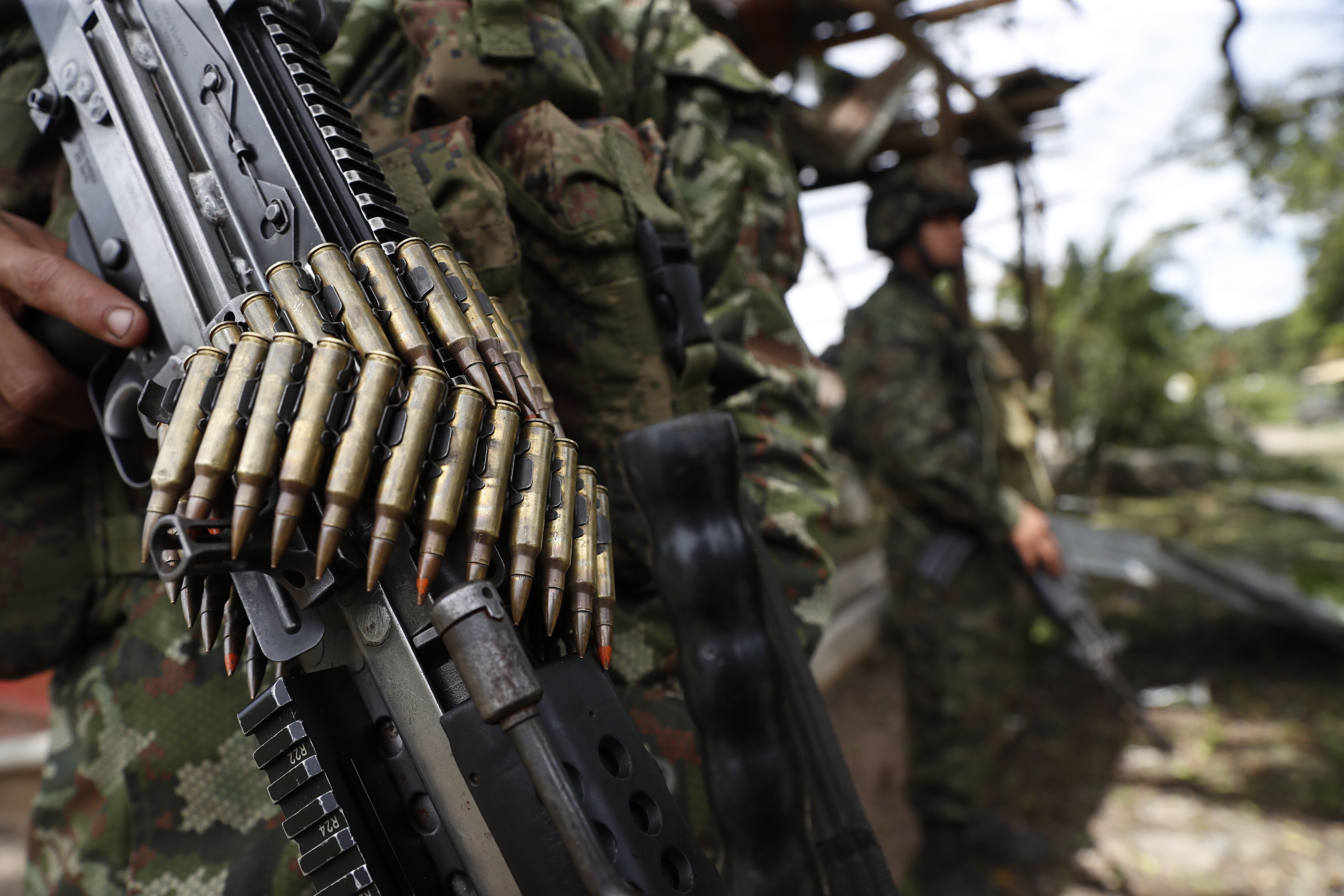 Tropas desplegadas para contrarrestar disidencias de las Farc. EFE/ Ernesto Guzmán