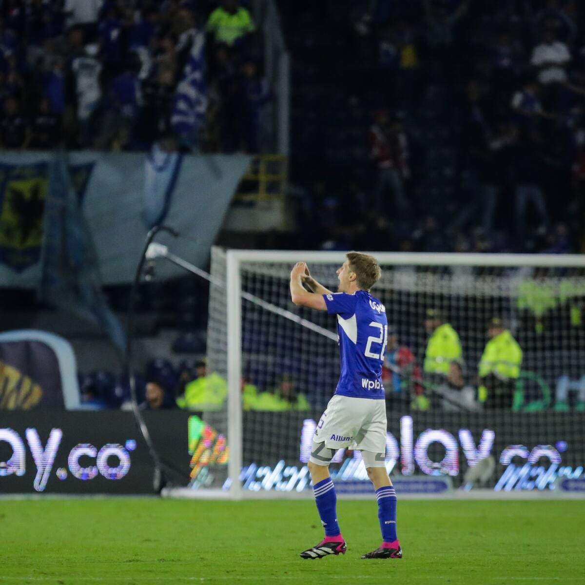 Millonarios confirma la baja de Andrés Llinás ante América: este es su parte médico