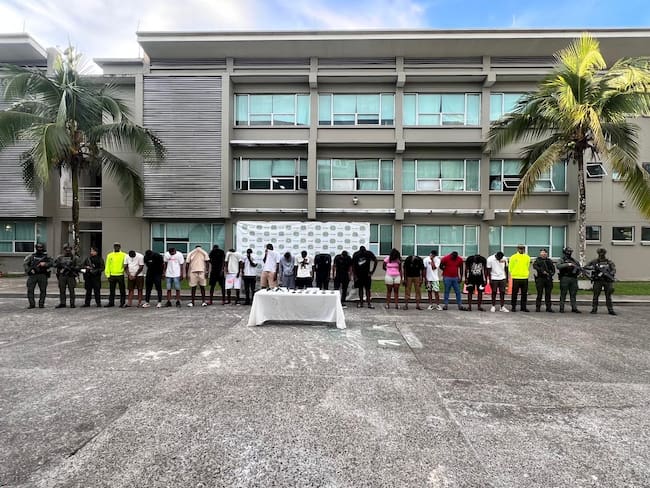 26 capturados de la banda de delincuencia común “Los mexicanos”. Foto: Policía Nacional.