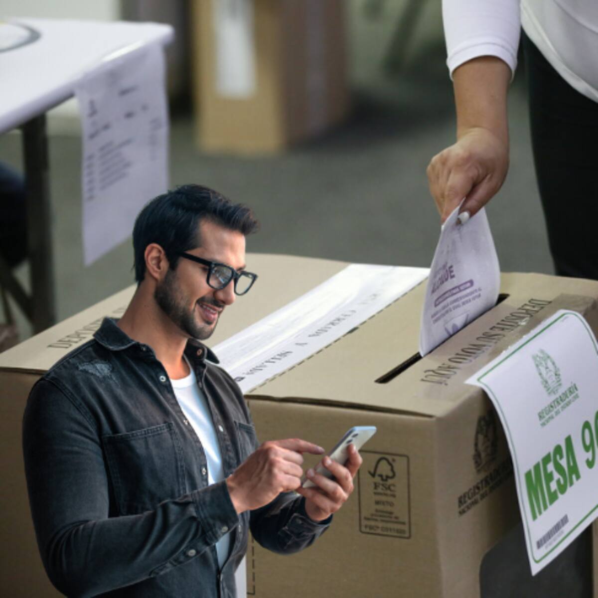 Hasta qué hora se puede votar HOY 26 de octubre a las consultas: Horario principales ciudades