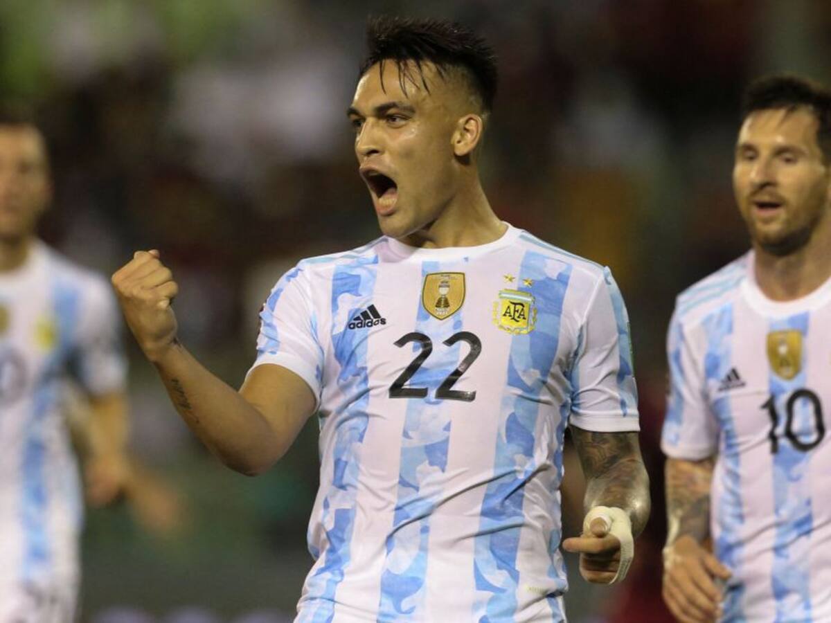 Argentina vence con comodidad a Venezuela y sigue a la escolta de Brasil