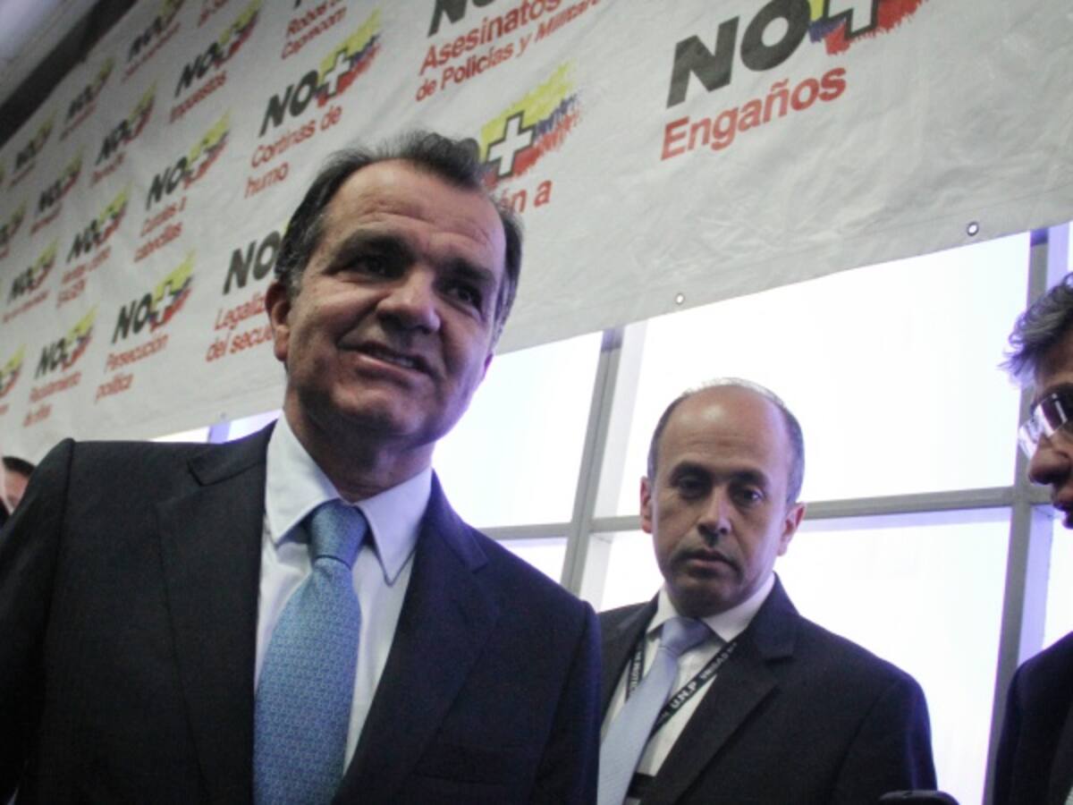 Óscar Iván Zuluaga pidió a la Corte Suprema investigar presunta infiltración en su campaña
