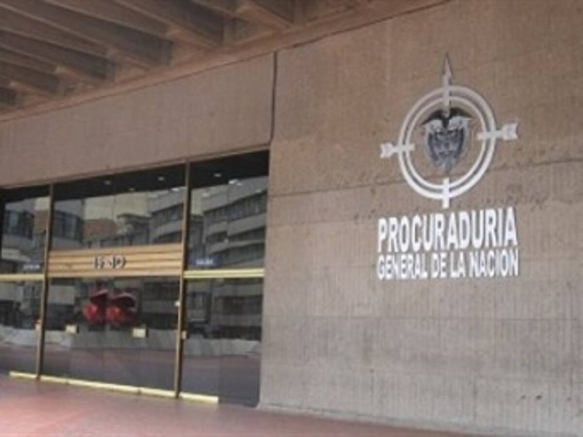 Denuncian a procurador delegado por abuso de autoridad