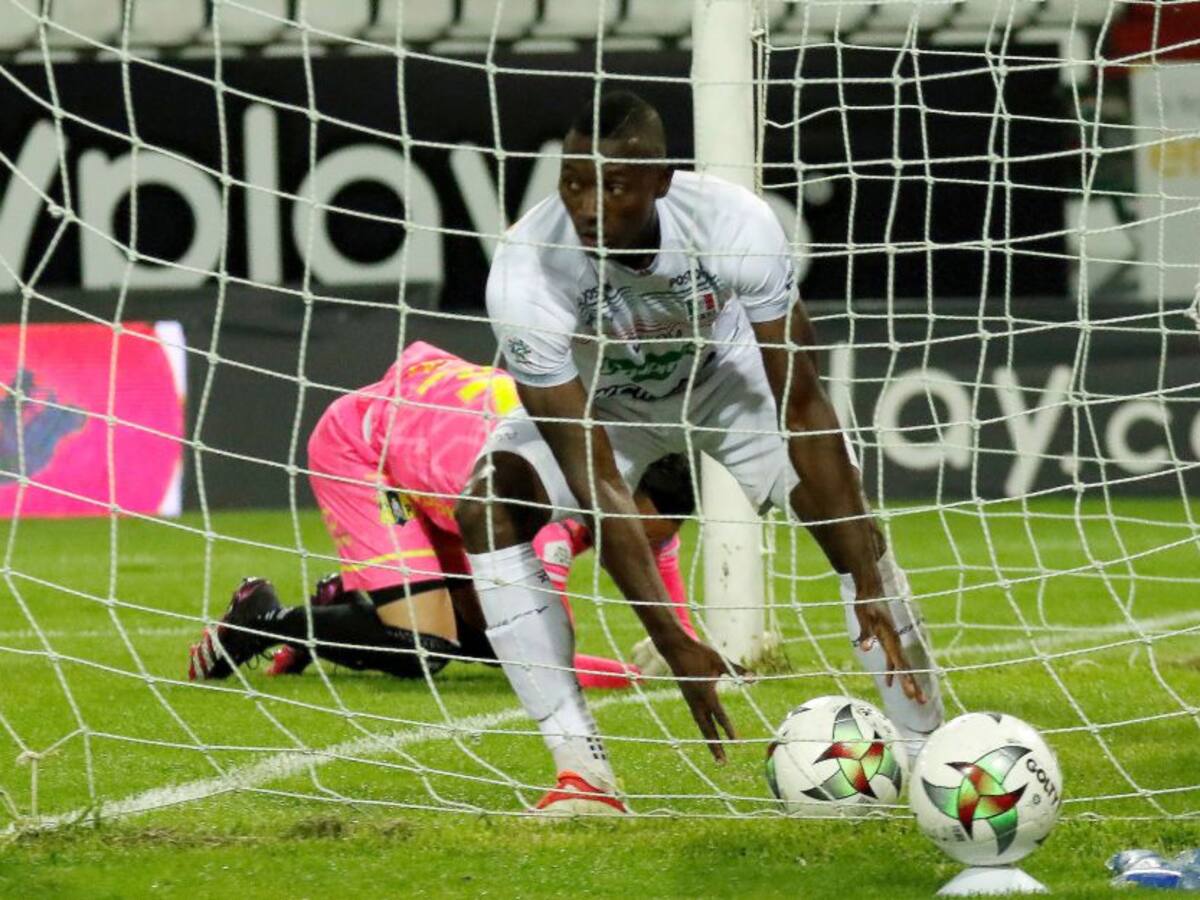 Un gol en contra salvó al Once Caldas de otra derrota en Liga