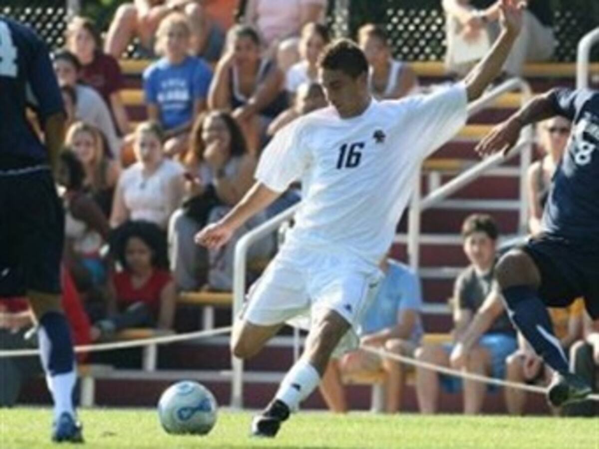 Alejandro Bedoya hijo de colombianos jugará con Estados Unidos en el Mundial de Sudafrica