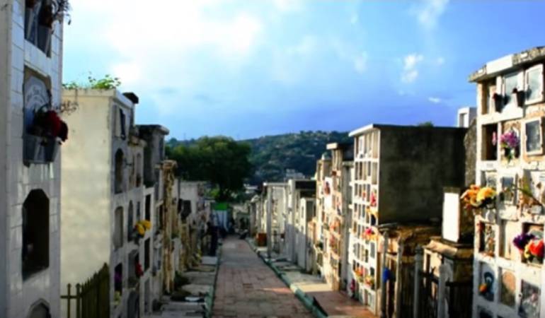 Tumbas en el Cementerio Central de Cúcuta