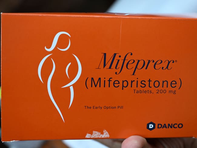 La mifepristona (Mifeprex), uno de los dos medicamentos utilizados en un aborto con medicamentos. Foto de ROBYN BECK/AFP vía Getty Images.