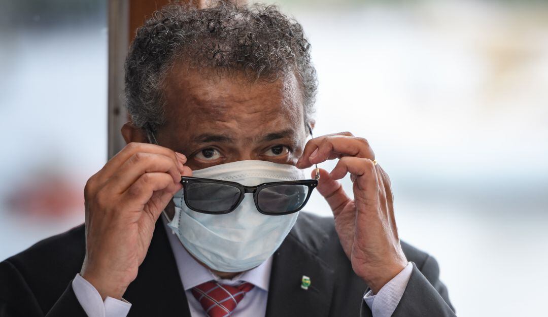 El director de la OMS, Tedros Adhanom, aseguró que este fondo evitará batallas jurídicas al interior de los países beneficiados por el COVAX.