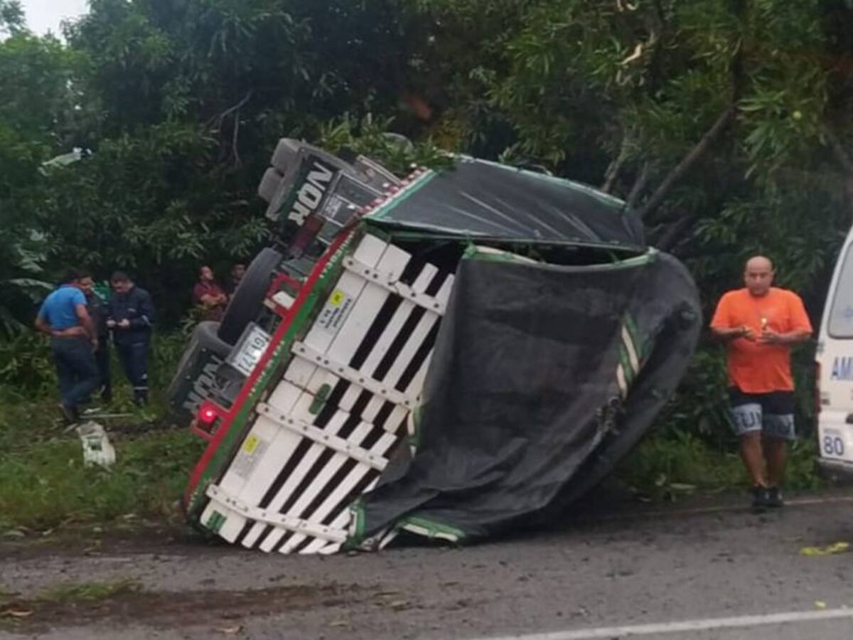 Un conductor falleció en accidente de tránsito entre Ibagué y El Espinal