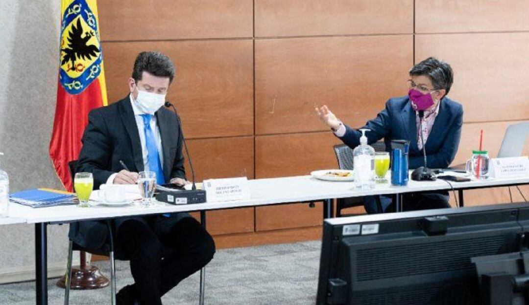 Ministro de Defensa, Diego Molano, y alcaldesa de Bogotá, Claudia López, en Consejo de Seguridad.