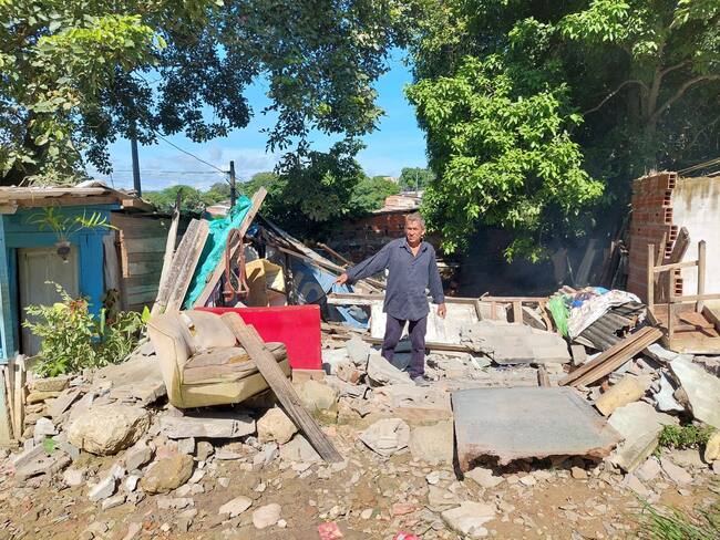 Desplome de vivienda tras lluvias en Barranquilla./Caracol Radio