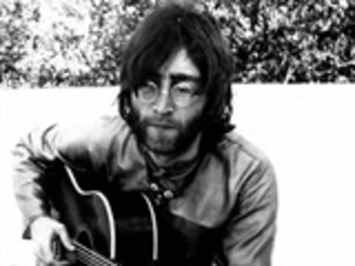 El Vaticano perdona a John Lennon